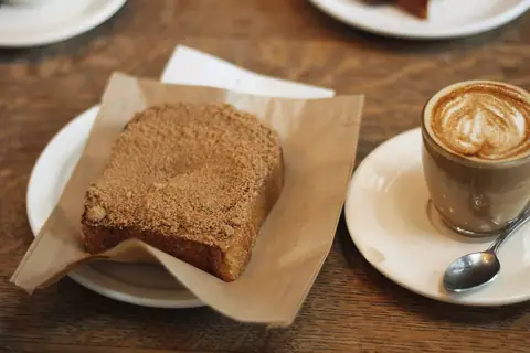 A House of Cake photo 3
